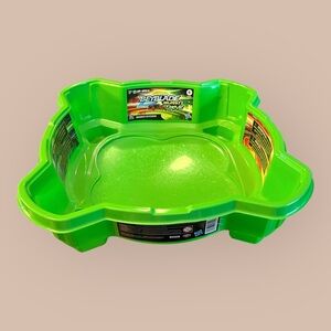 Beyblade Burst QuadDrive BeyStadium - NWOT